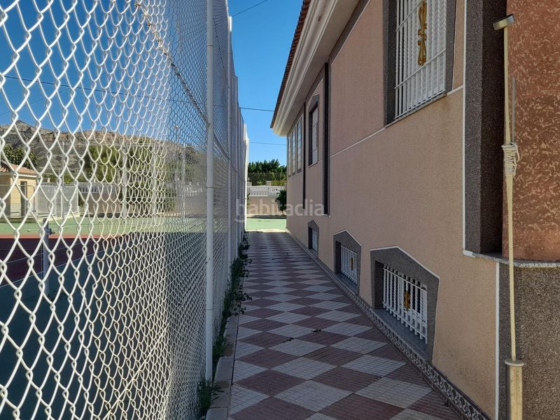 Foto c63b00e8-4fb5-4c5b-8058-717cd7a4843e. Xalet amb calefacció aparcament piscina a Moralet Alicante