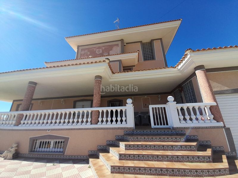 Foto facf7183-faf6-403c-8d8c-191d92406353. Xalet amb calefacció aparcament piscina a Moralet Alicante