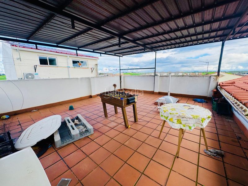 Foto 5342b7f5-fd05-481a-b028-d84efa1f0c05. Casa adosada en Este Mérida