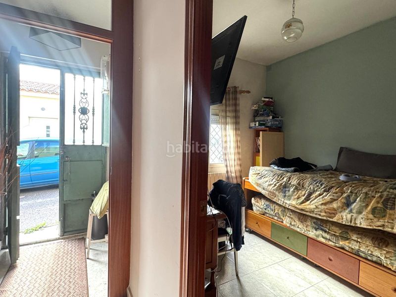 Foto e8a66c2c-8c04-4b93-8bec-9c2d6c262c21. Casa adosada en Este Mérida