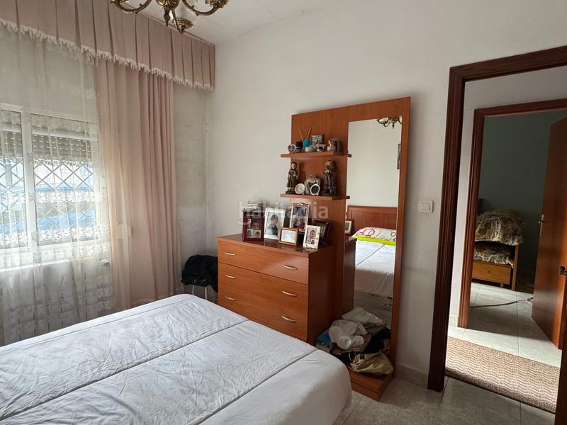 Foto ba9a5a0a-a9b3-4369-bd50-3c88b06bc600. Casa adossada amb calefacció aparcament a Este Mérida