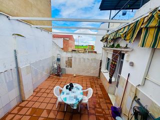 Semi detached house  Calle nuestra señora carmen