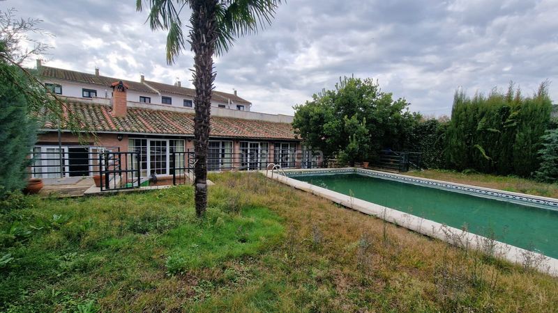 Foto 17a92b70-30dd-408a-a3eb-89eccc105800. Casa en Trujillo