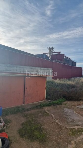 Foto 022a50a7-c2c8-4895-8d0e-f5103c50a482. Industrial plot in calle cáceres 28 in Arroyo de San Serván