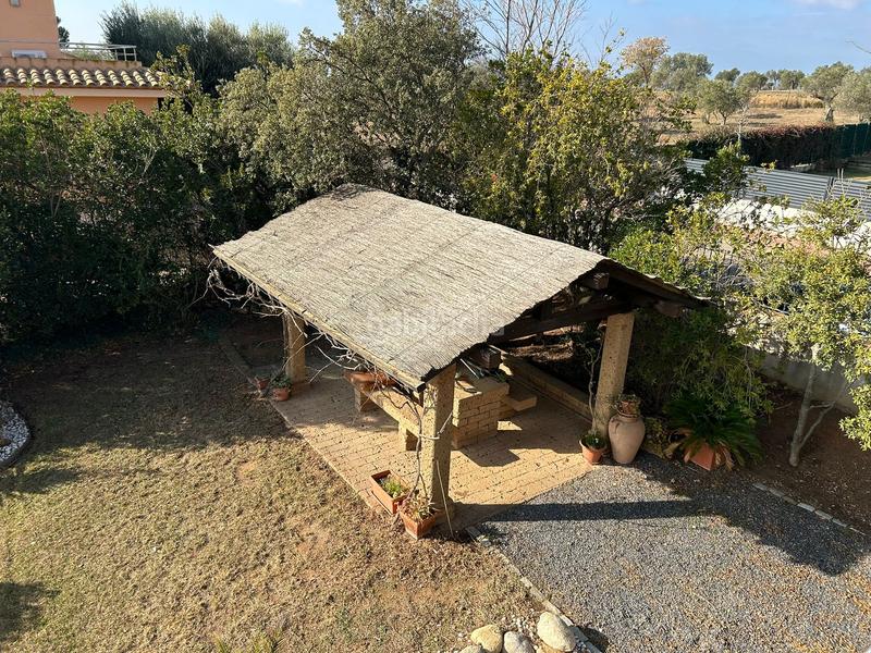 Foto 18e1cc64-a2f2-4c1e-aed7-85be1e84b3bf. Chalet con camino parcheggio piscina in Peralada