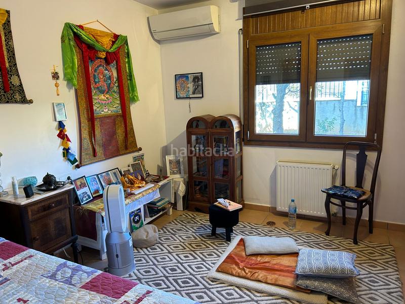 Foto c1fbb703-f8a3-4e83-bee5-bd892c63b3ba. Chalet con camino parcheggio piscina in Peralada