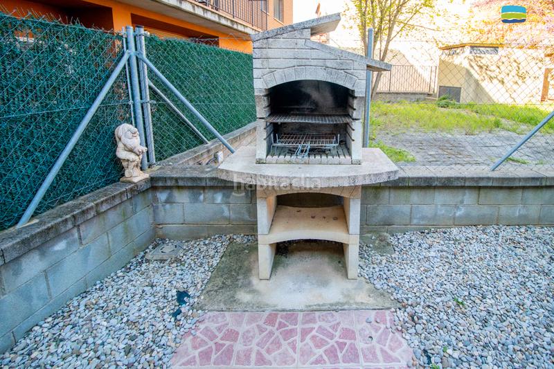 Foto 1377453e-b346-4397-9a3f-cb3baede26ed. Piso  de planta baja en excelente condición, con patio en Peralada