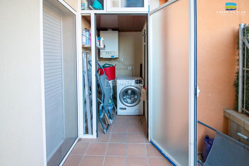 Foto 47e3efcc-65f3-4991-8b74-7c17bb6150d2. Piso  de planta baja en excelente condición, con patio en Peralada