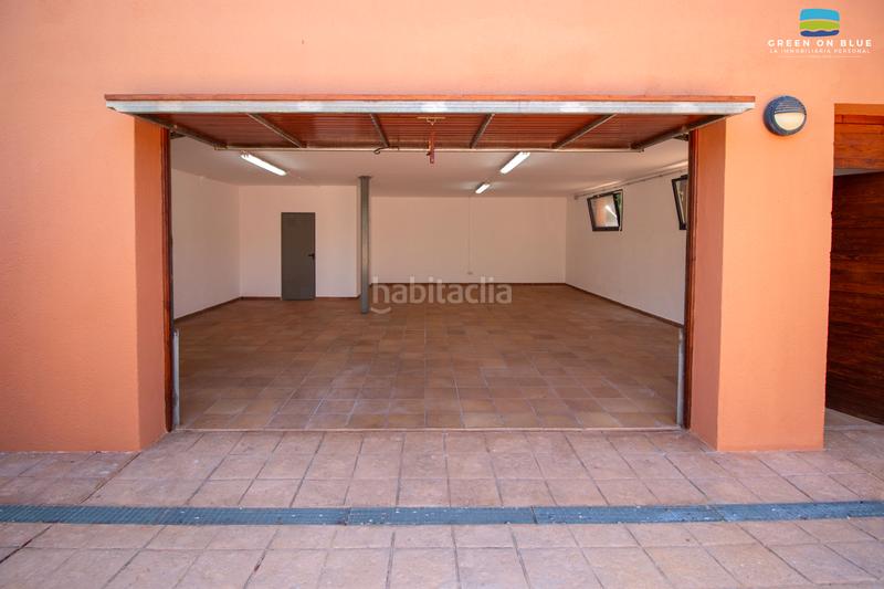 Foto 16bf8da8-2cda-42c2-a598-ef4ad815827f. Casa con camino riscaldamento parcheggio piscina in Peralada