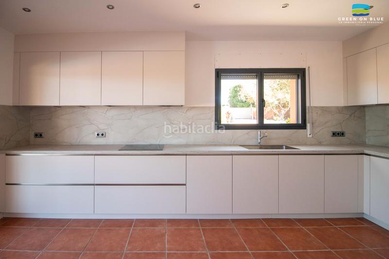 Foto 70c4b6d4-67cb-4395-80e3-13647e6b4357. Casa con camino riscaldamento parcheggio piscina in Peralada