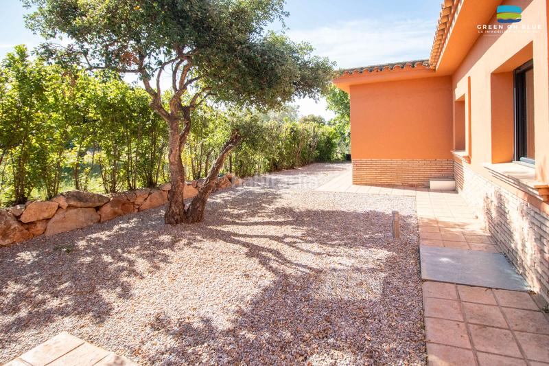 Foto c90f16eb-bf06-4545-8653-7d394fd7327c. Casa con camino riscaldamento parcheggio piscina in Peralada