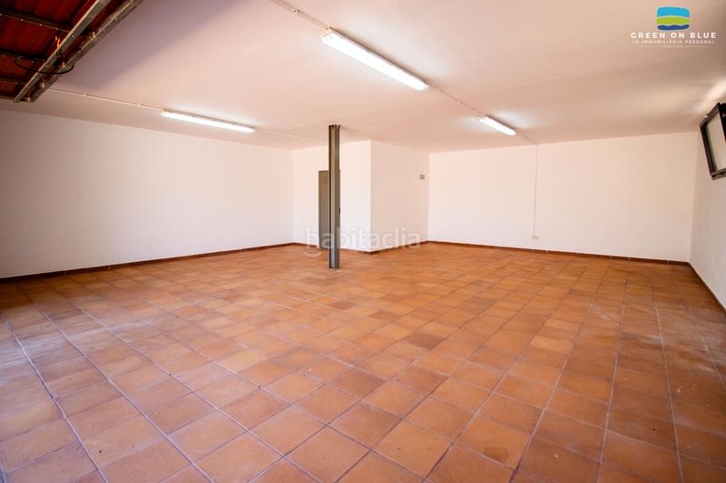 Foto f6fea14b-8c6d-4cfe-a68e-ab0b4dffa7c4. Casa con camino riscaldamento parcheggio piscina in Peralada