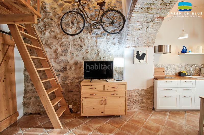 Foto 264b4425-f671-4f30-bbba-58da39c1bf23. Casa con riscaldamento in Peralada