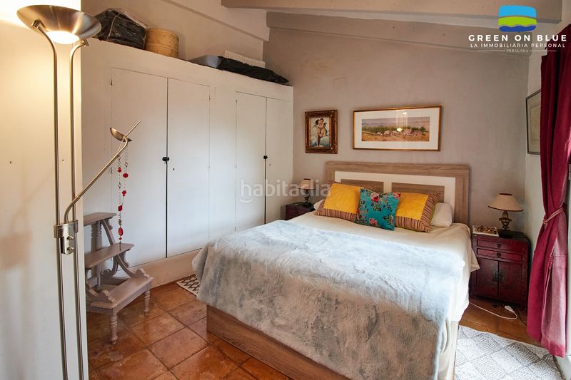 Foto 54851813-d320-4429-9874-a0cd6a2976f4. Casa amb xemeneia calefacció a Peralada
