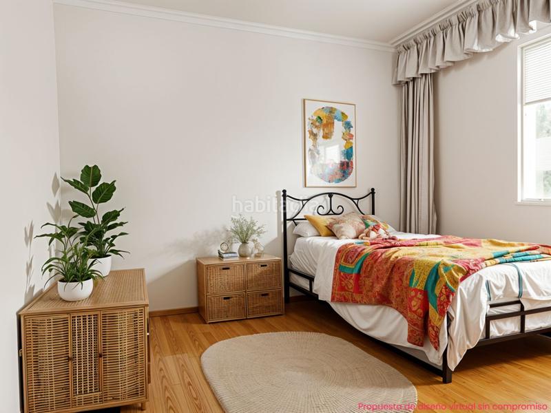 Foto ae3bf5b5-6b5a-4a44-ada3-fcd3c6697240. Piso  en venta en centro, 3 dormitorios. en Ensanche-Diputación Alicante