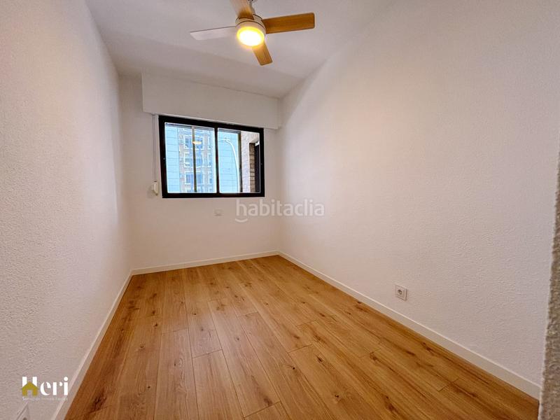 Foto 93002f03-a056-4849-bea5-806e7829d65f. Piso  en venta en centro el corte inglés, 3 dormitorios. en Alicante