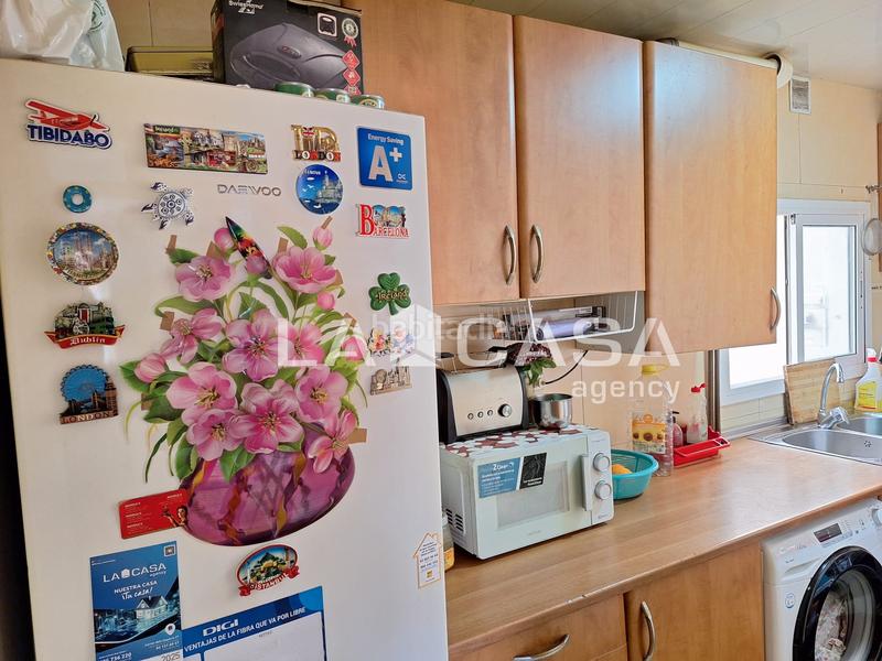 Foto 15a6dd6d-2985-4e49-812c-a67035a1bf44. Appartamento con riscaldamento in Centre Santa Coloma de Gramenet