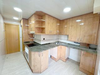 Flat in Sant Ildefons. Hermosa propiedad lista para entrar a vivir, muy luminosa, de 2