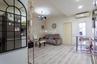 Erdgeschoss  Calle ferre de. Hermosa vivienda lista para entrar a vivir en inmejorable zona d