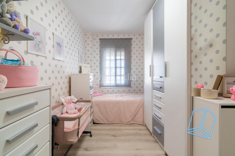 Foto 695392d8-9a16-476c-a592-65d2ecdce370. Piso hermosa propiedad de casi 90m lista para entrar a vivir, muy luminosa, de 4 habitaciones y con balcón!!! en Cornellà de Llobregat