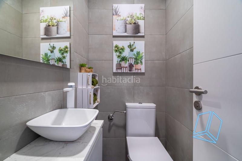 Foto fb858fbc-45a1-47f1-a984-836826a1185f. Piso hermosa propiedad de casi 90m lista para entrar a vivir, muy luminosa, de 4 habitaciones y con balcón!!! en Cornellà de Llobregat