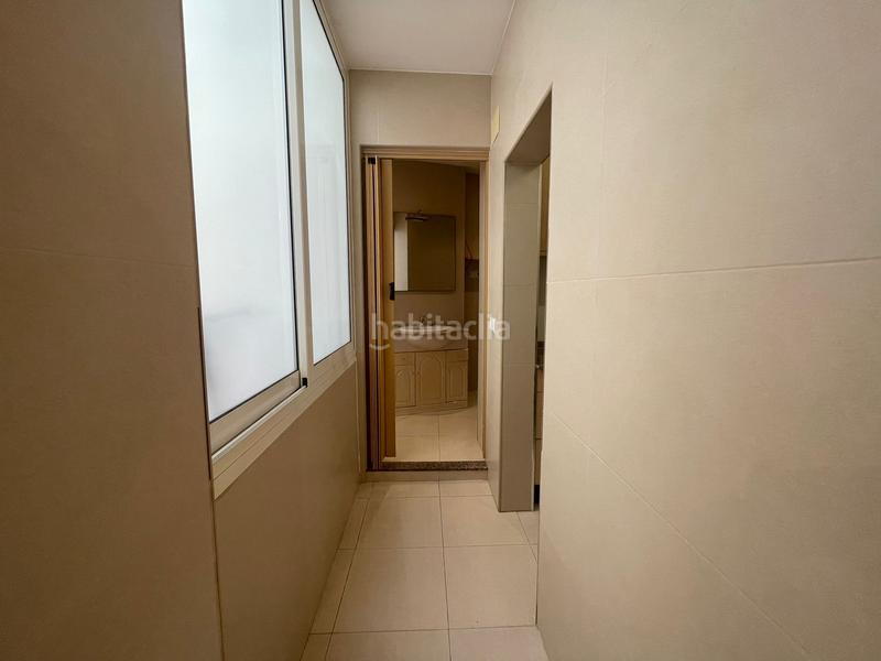 Foto f119d23e-cbdf-4b3f-989a-e9bf30f35ee1. Planta baja gran oportunidad en el barrio de sant feliu, piso con terraza a pocos pasos del metro!!! en Hospitalet de Llobregat (L´)