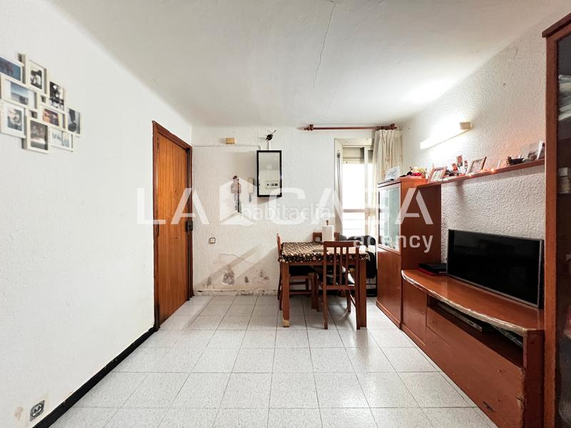 Foto b3d534a4-fddb-4996-b581-ff1e20eb5597. Flat with heating in La Salut Badalona