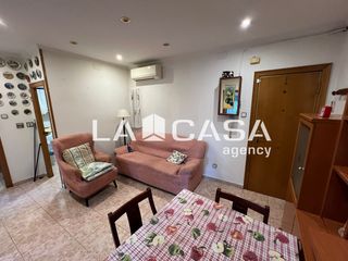 Pis  Via favència. Gran oportunidad en inmejorable zona de barcelona!!!