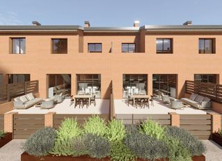 Reihenhaus  Carrer sant eudald. Gran oportunidad en inmejorable zona!!!