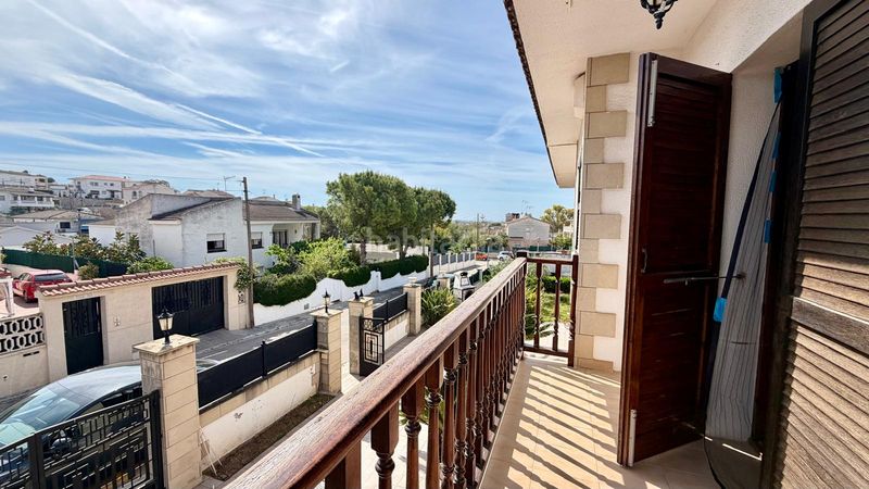 Foto b3768900-6683-4561-b2be-47c14bb0785f. Casa a Cunit residencial Cunit
