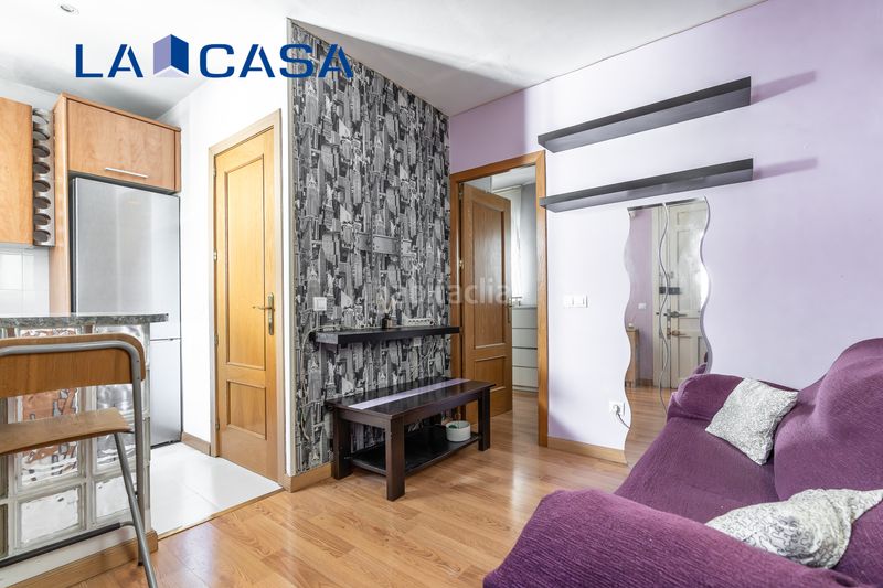 Foto a0fe8bc2-03a2-480d-bf8e-1017da6d538b. Pis a Acacias Madrid
