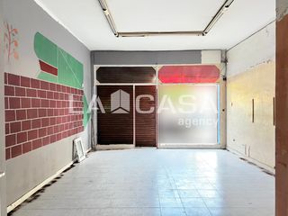 Local Comercial  Avinguda del marquès de mont-roig. Gran oportunidad en inmejorable zona!!!