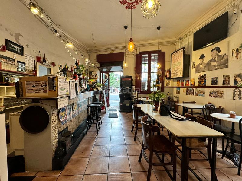 Foto 62436959-cb93-4d2c-9520-3a84b89f3a68. Local comercial en El Camp de l´Arpa del Clot Barcelona