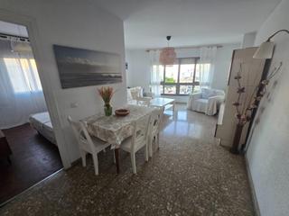 Pis a Casco Antiguo. Amplio piso en tercera planta con ascensor en marbella  ideal pa