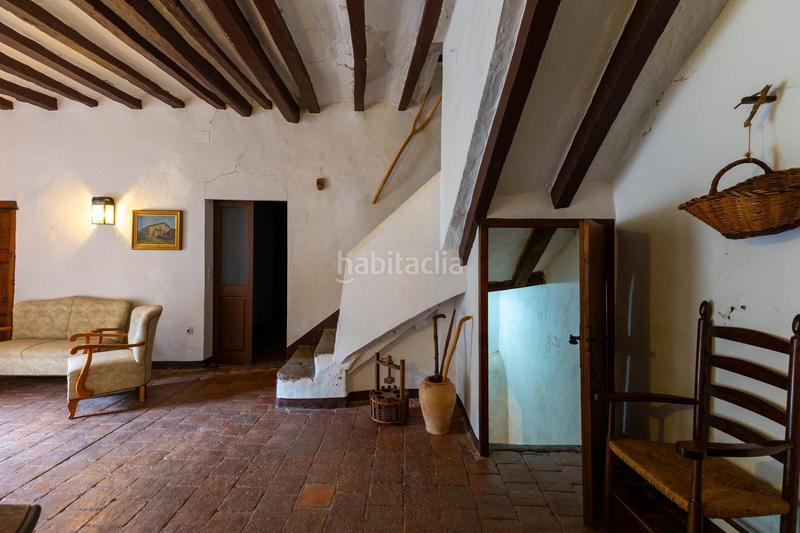 Foto c36c3ead-841b-4948-a147-680d8d3e880c. Masia a Vall d´en Bas (La)