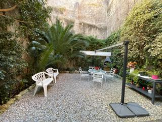 Pis a Baix Guinard. Planta baja con jardn en hortaguinard  un hogar para vivirlo 2