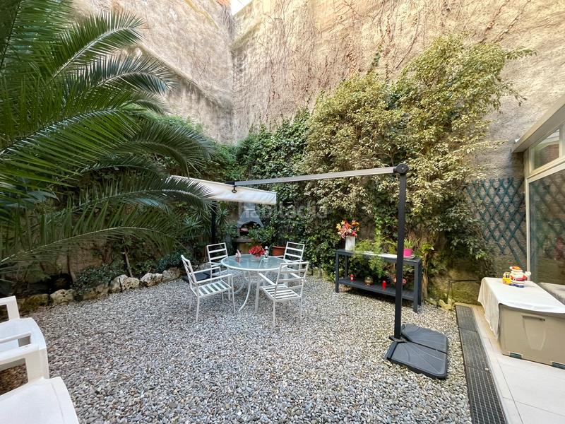 Foto a506b215-7786-4963-840a-6f9dc2c825e0. Etagenwohnung mit heizung in La Salut Barcelona