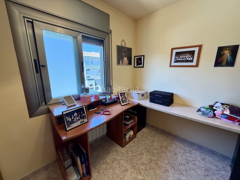 Foto 1b5f6253-d806-4d4b-bb23-e5c9d70e4d1d. Casa adossada amb calefacció aparcament a Sils