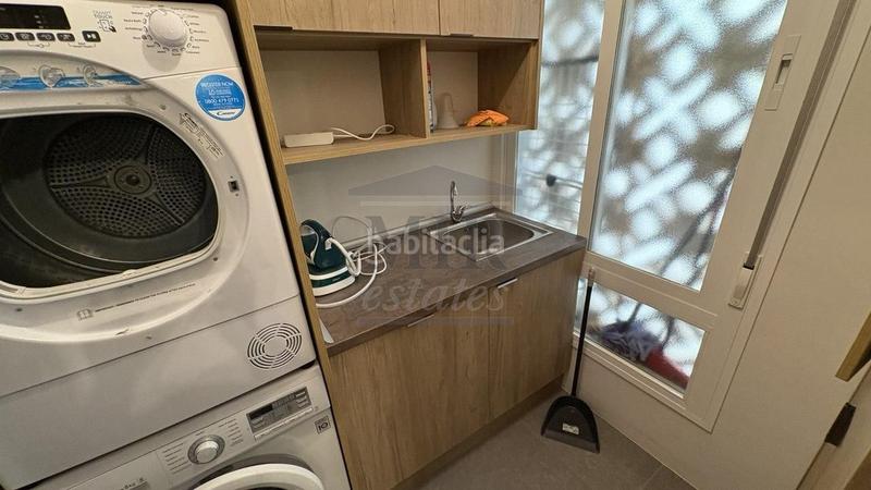 Foto 3bc19f16-3453-45ef-bd07-96044b124089. Alquiler piso en del mar 14 centro paseo marítimo en Marbella