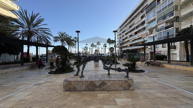 Foto 3b4fdd99-9079-4f2a-ba90-280f93475283. Miete etagenwohnung in del mar 14 in Playa Bajadilla - Puertos Marbella