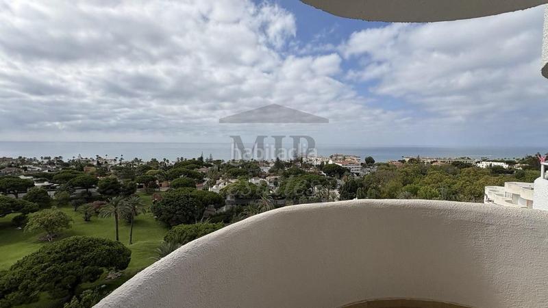 Foto 2c62b264-dc95-4a3b-a4cc-6881ab29a9ce. Appartement avec piscine dans Marbesa Marbella