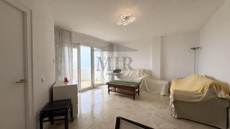 Foto 952d7fd1-3c9f-4a84-85f3-0fac2584b001. Appartement avec piscine dans Marbesa Marbella