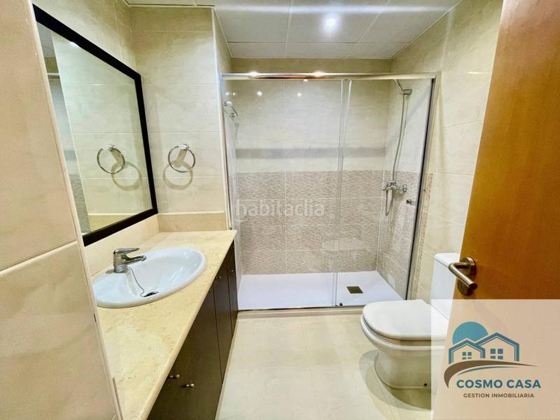 Foto 2563c26a-93d0-41c7-8e51-ec25f3c08579. Piso amplio y luminoso piso zona Barenys! en Barenys Salou