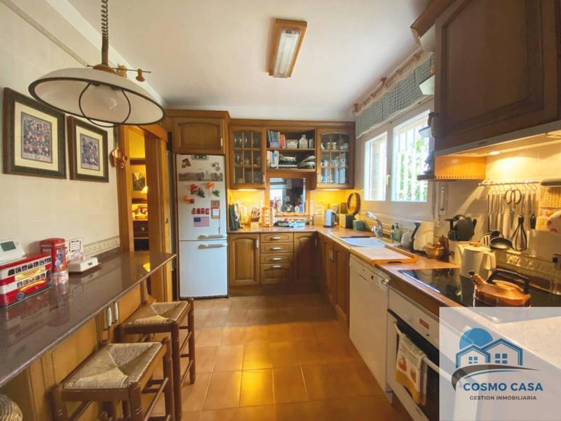 Foto 74c0c3f7-b58d-443f-976e-fe236724d573. Xalet amb calefacció aparcament piscina a Cambrils mediterrani Cambrils