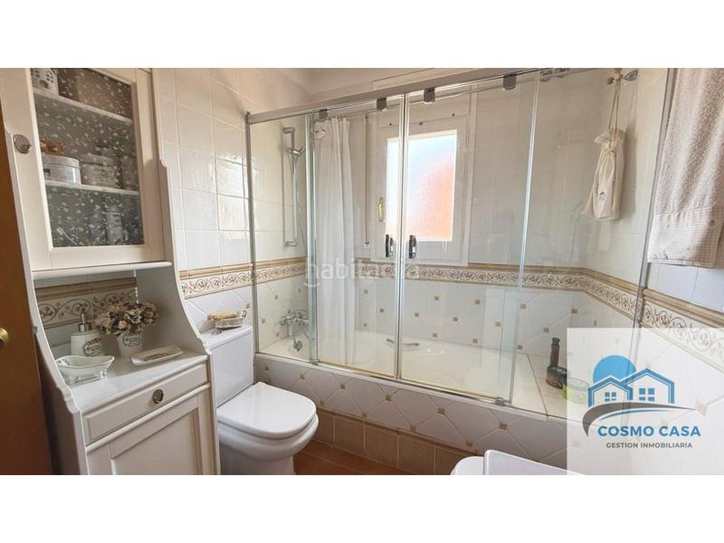 Foto 90fcdc7b-9ce5-4103-89d7-c344cc5540f4. Xalet amb calefacció aparcament piscina a Cambrils mediterrani Cambrils