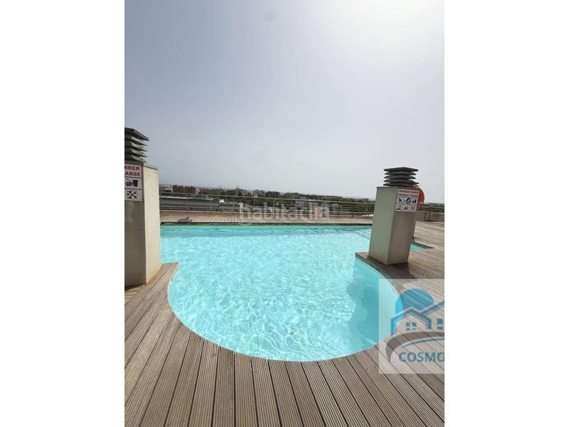 Foto 5922e661-e9b4-495a-9f9b-8940bc90d1c9. Piso  con terraza soleada, piscina en ático y parking en pleno centro en Cambrils