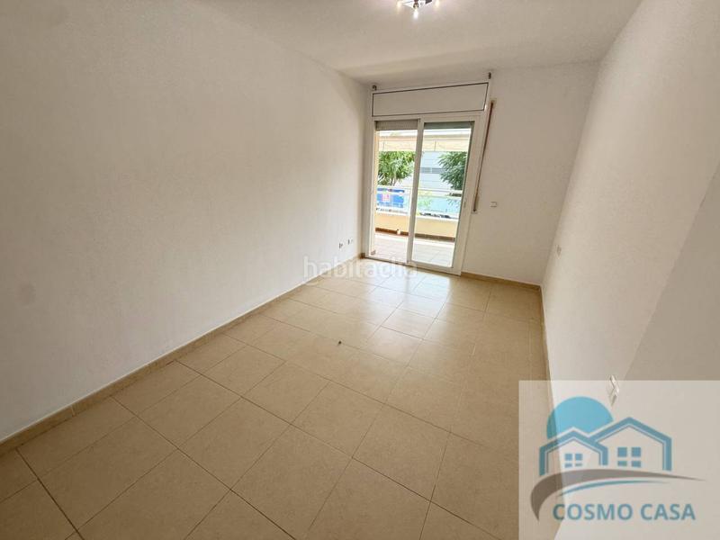 Foto e37fdc66-5562-41bf-8821-59ea91678350. Piso  con terraza soleada, piscina en ático y parking en pleno centro en Cambrils