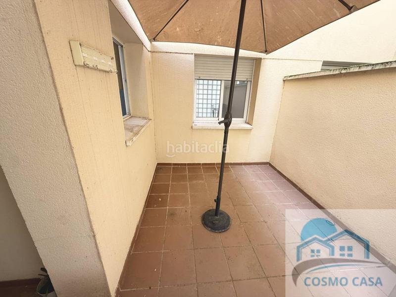 Foto ec2c7dc9-8b0d-46ed-aa1e-7446c1f90f82. Piso  con terraza soleada, piscina en ático y parking en pleno centro en Cambrils