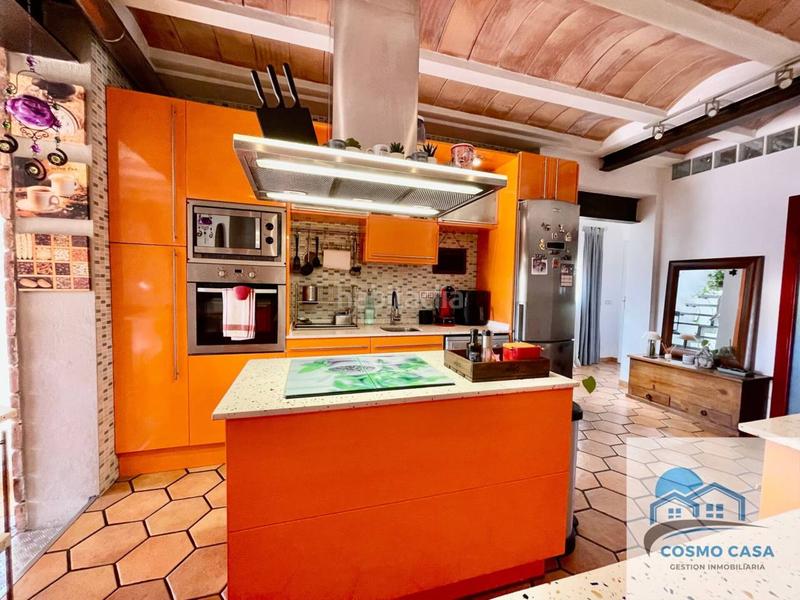 Foto ed1ff32d-327c-4a3f-a9a7-3e97912e1bc8. Casa bifamiliare con riscaldamento parcheggio piscina in Salou