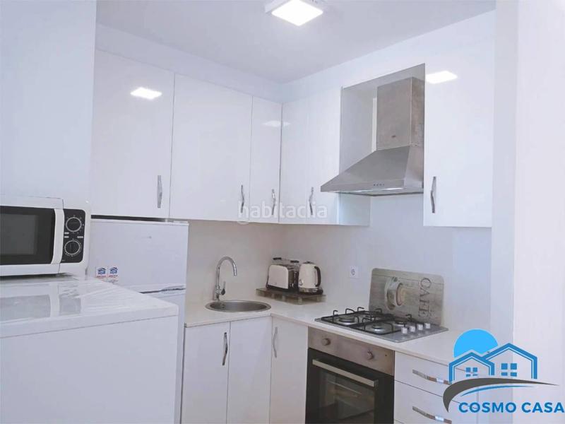 Foto 598ef20a-136c-42aa-95ee-8d5d4d192803. Estudi amb piscina a La Pineda Vila-seca